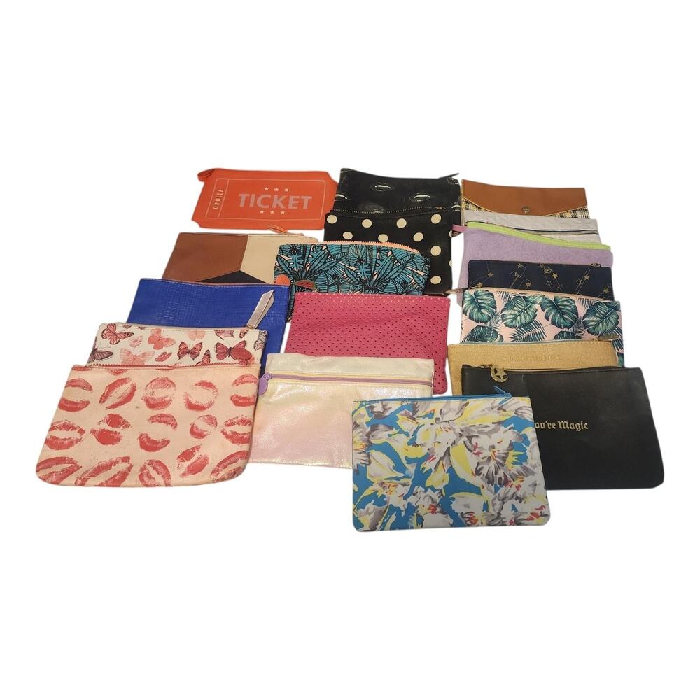 Ipsy Makeup Bags Lot Of 18 Multicolor Zipper Cosmetic Travel Assorted Styles